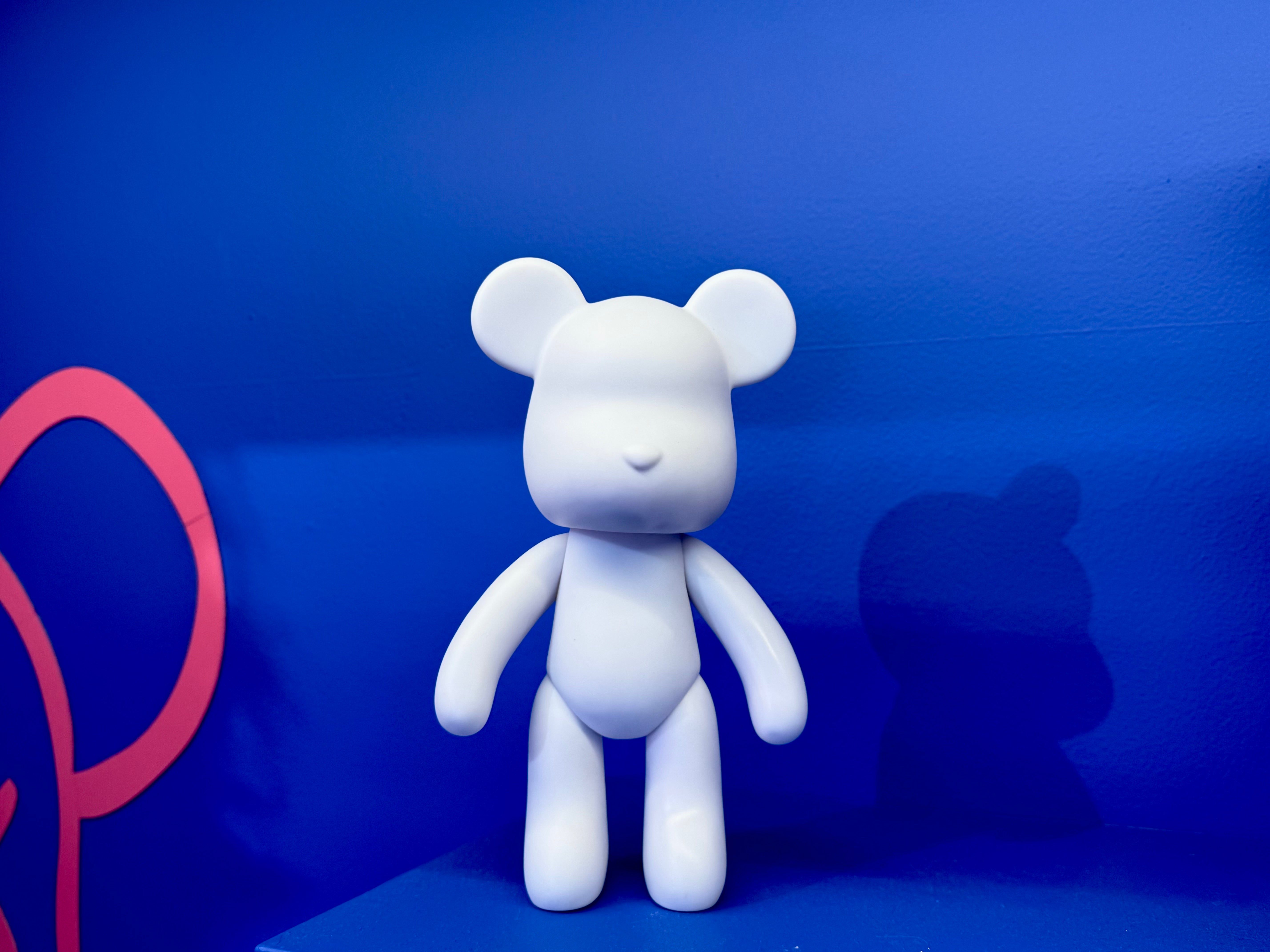 Class in Soho – Paint Me Bear